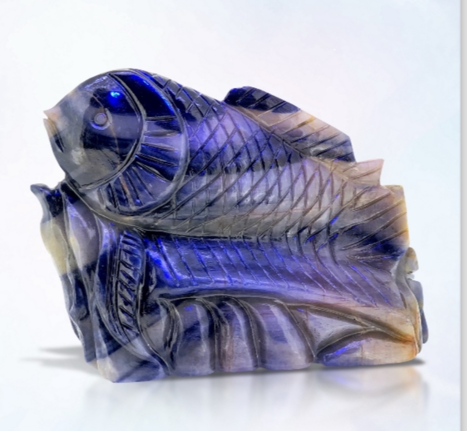 Sapphire gemstone specimen